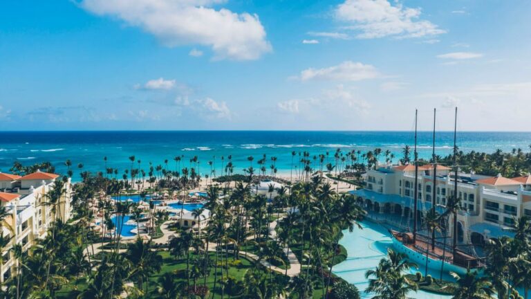 "Descubre el Iberostar Bávaro Golf Club: Golf, Lujo y Aventuras en Punta Cana"