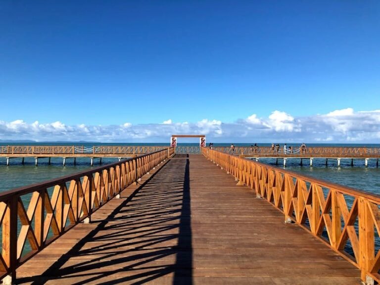 Miches y su Salto Alto: Ecoturismo y playas en El Seibo