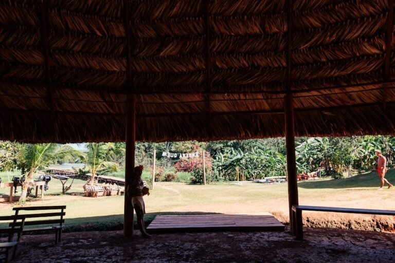 Ecoturismo en Barahona: Rutas Verdes y Cultura Local