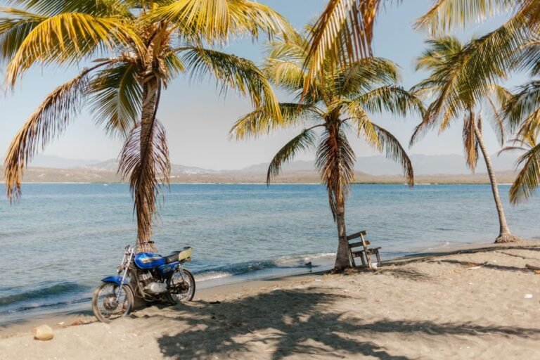 Los 7 lugares secretos de Barahona que parecen de otro planeta — imagen de turismo en República Dominicana
