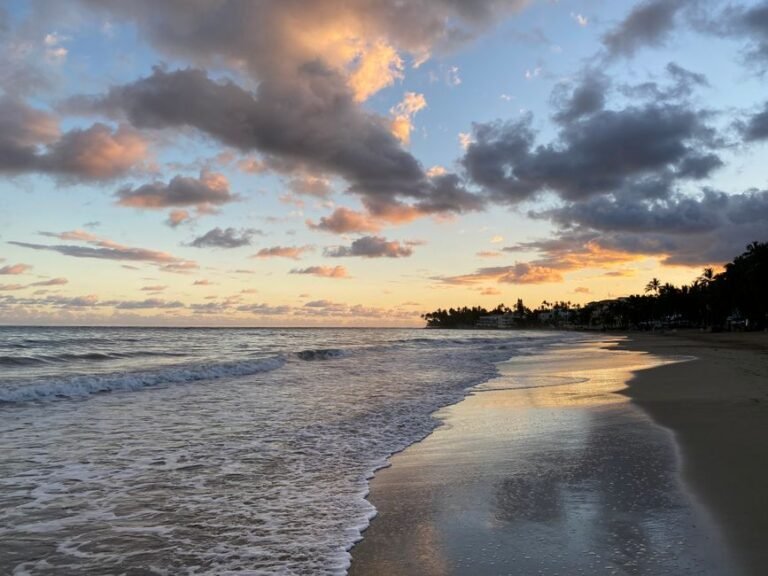 PLAYA DE CABARETE, PUERTO PLATA — imagen de turismo en República Dominicana