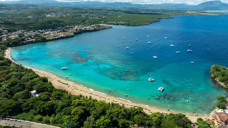 27 CHARCOS DE DAMAJAGUA-PUERTO PLATA — imagen de turismo en República Dominicana