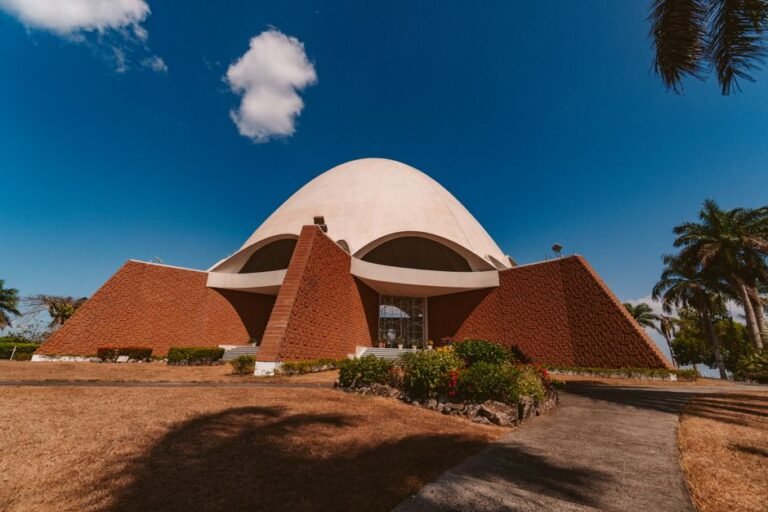 Visita el Jardín Botánico Nacional de Santo Domingo — imagen de turismo en República Dominicana